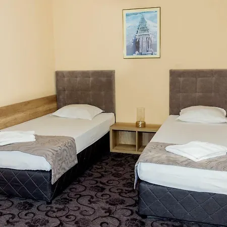 Family Prestige מלון 3*