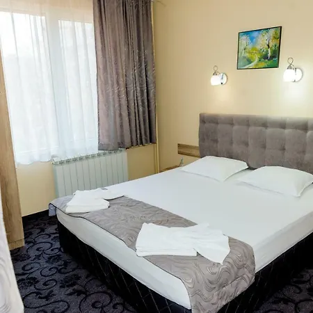 Ξενοδοχείο Family Prestige